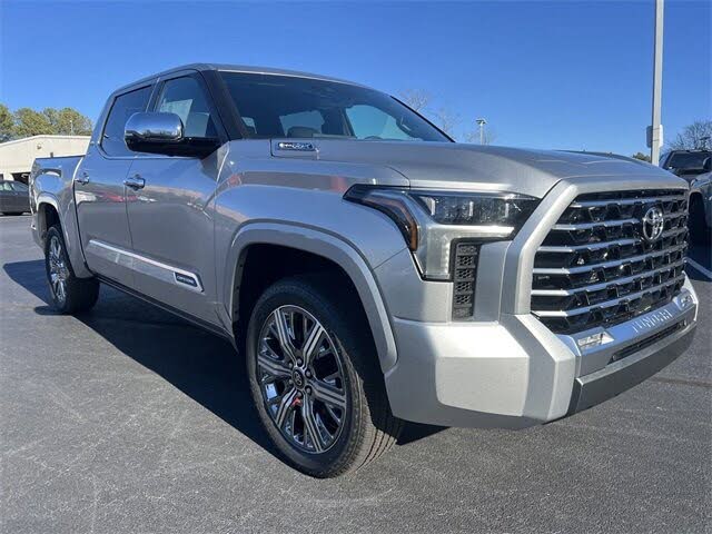 2025 Toyota Tundra Hybrid Capstone HV CrewMax Cab 4WD