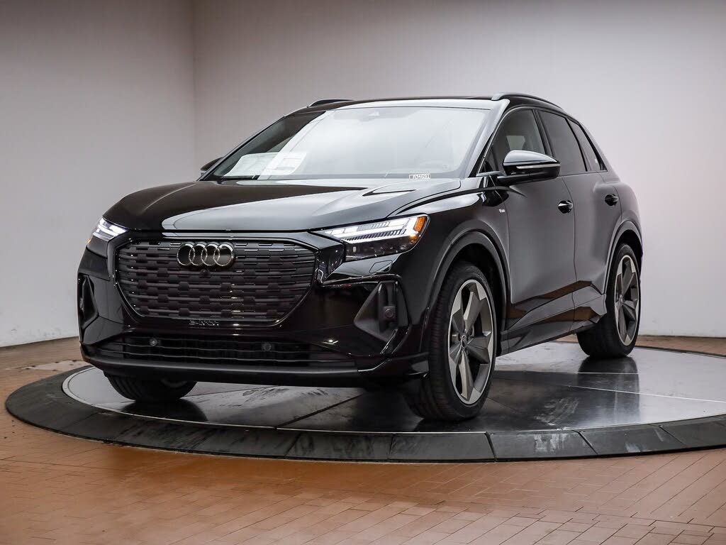 2025 Audi Q4 e-tron quattro Prestige 55