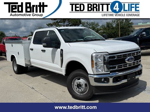 2025 Ford F-350 Super Duty Chassis XL Crew Cab DRW 4WD