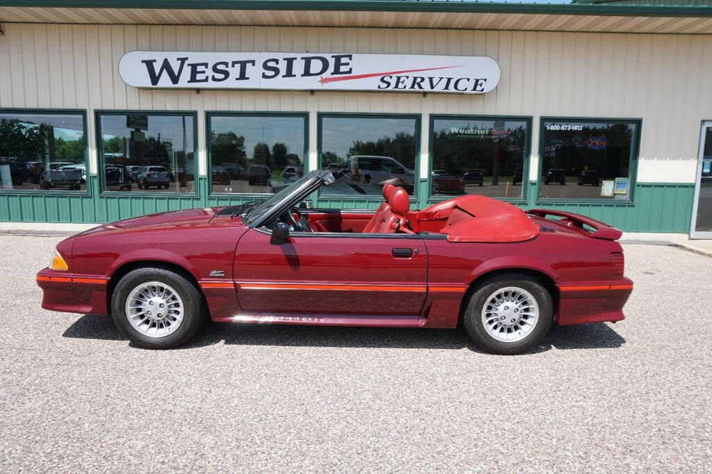 1988 Ford Mustang GT Convertible RWD