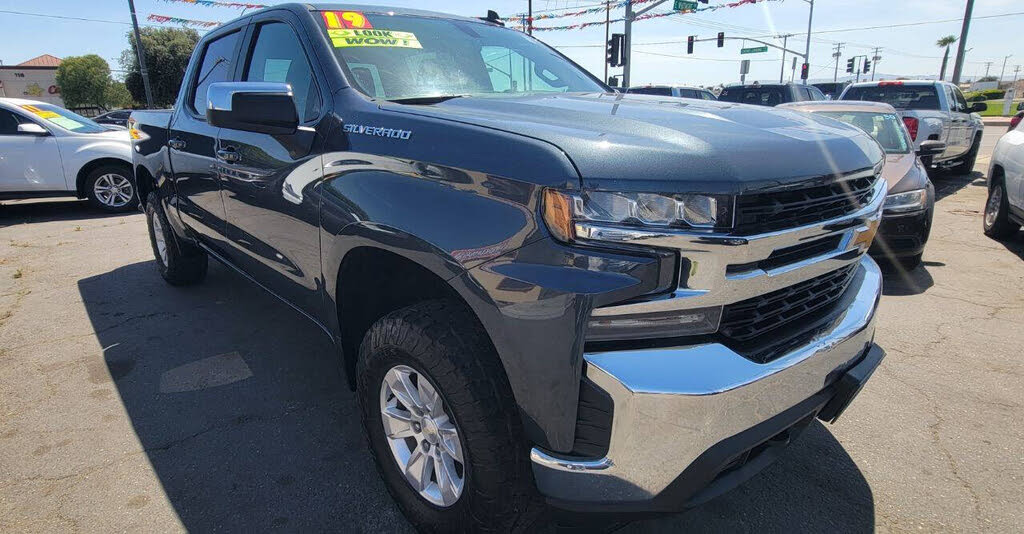 2019 Chevrolet Silverado 1500 LT Crew Cab 4WD