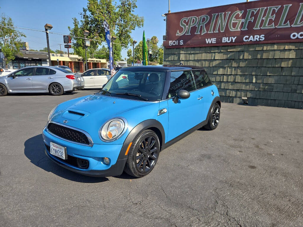 2013 MINI Cooper S Hatchback FWD