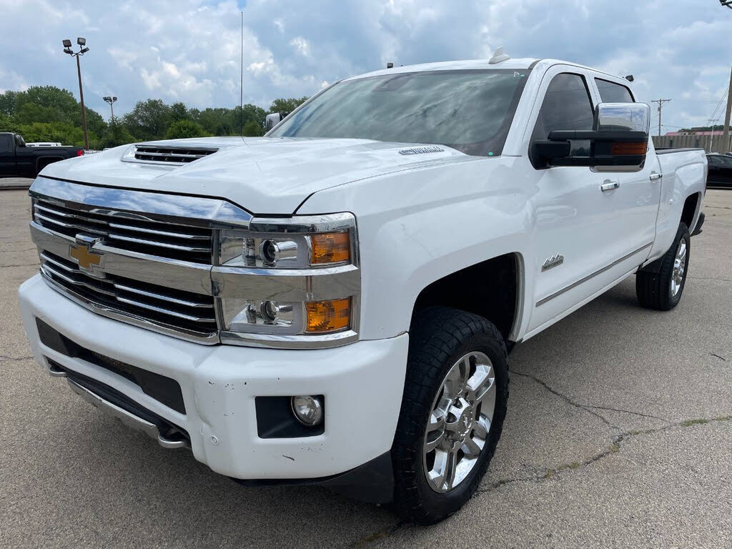 2017 Chevrolet Silverado 2500HD High Country Crew Cab 4WD