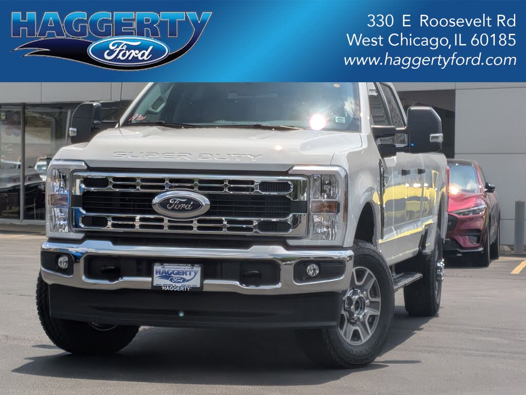 2025 Ford F-250 Super Duty XLT Crew Cab LB 4WD