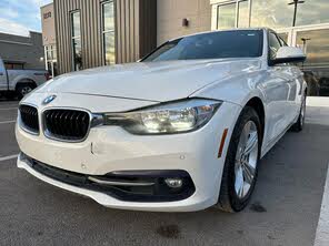 BMW 3 Series 328i Sedan RWD