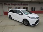 Toyota Sienna LE 8-Passenger AWD