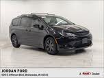 Chrysler Pacifica Hybrid Touring L FWD