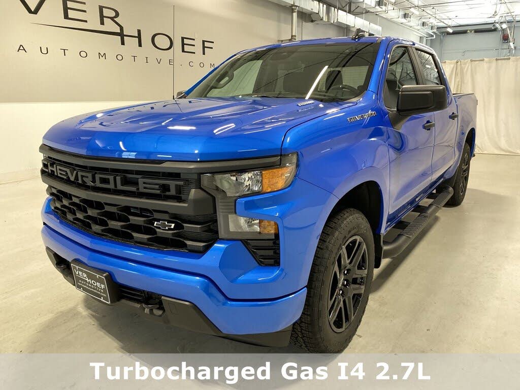 2025 Chevrolet Silverado 1500 Custom Crew Cab 4WD