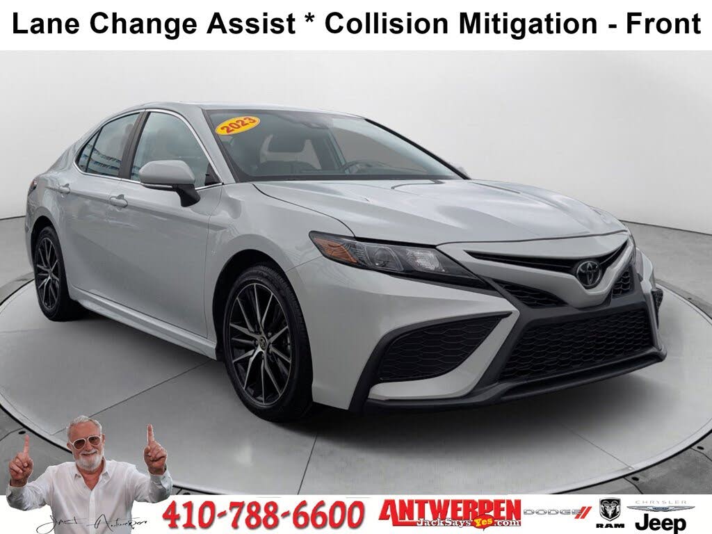 2023 Toyota Camry SE FWD