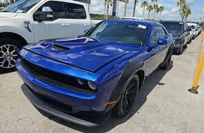Dodge Challenger R/T Scat Pack RWD