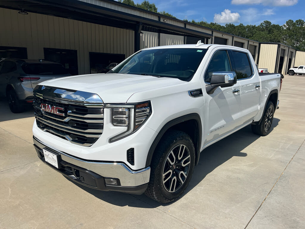 2023 GMC Sierra 1500 SLT Crew Cab 4WD