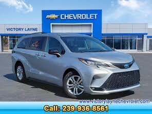 Toyota Sienna XSE 7-Passenger AWD