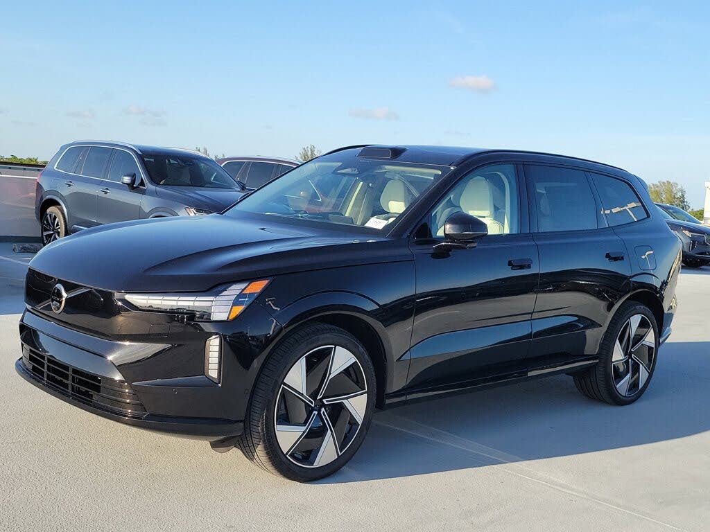 2025 Volvo EX90 Twin Performance Ultra 7-Passenger eAWD