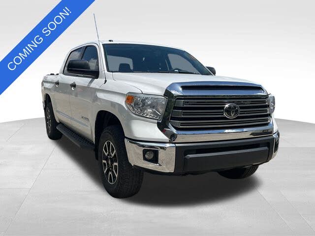 2017 Toyota Tundra SR5 CrewMax 5.7L FFV 4WD