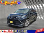 Toyota Sienna XLE 7-Passenger FWD