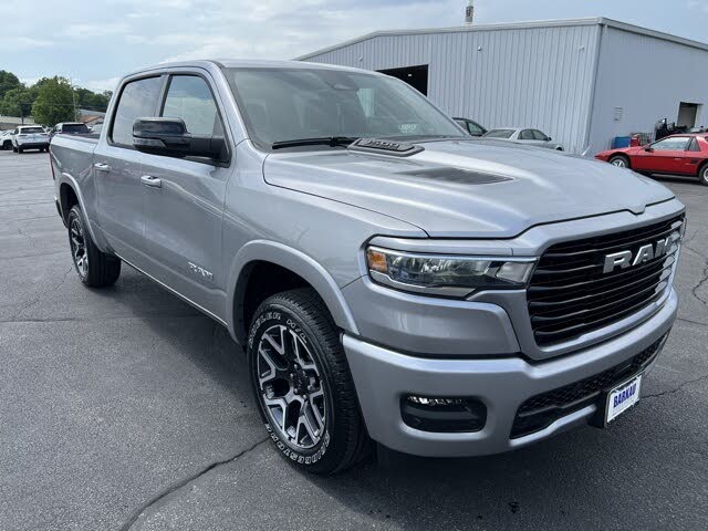 2026 RAM 1500 Laramie Crew Cab 4WD