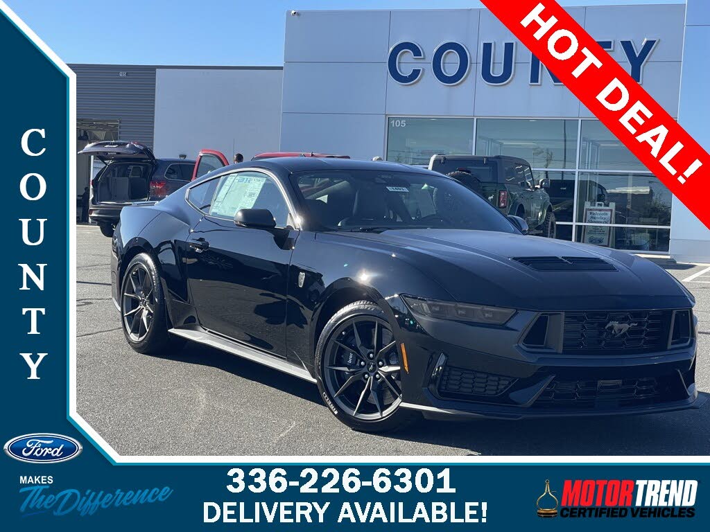 2024 Ford Mustang Dark Horse Fastback RWD