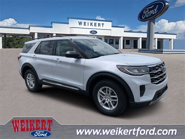 2025 Ford Explorer Active AWD