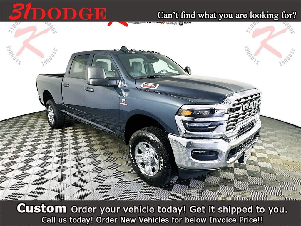 2025 RAM 3500 Tradesman Crew Cab 4WD