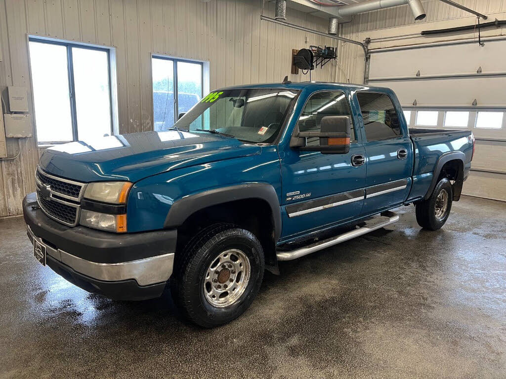 2007 Chevrolet Silverado Classic 2500HD Work Truck Crew Cab 4WD