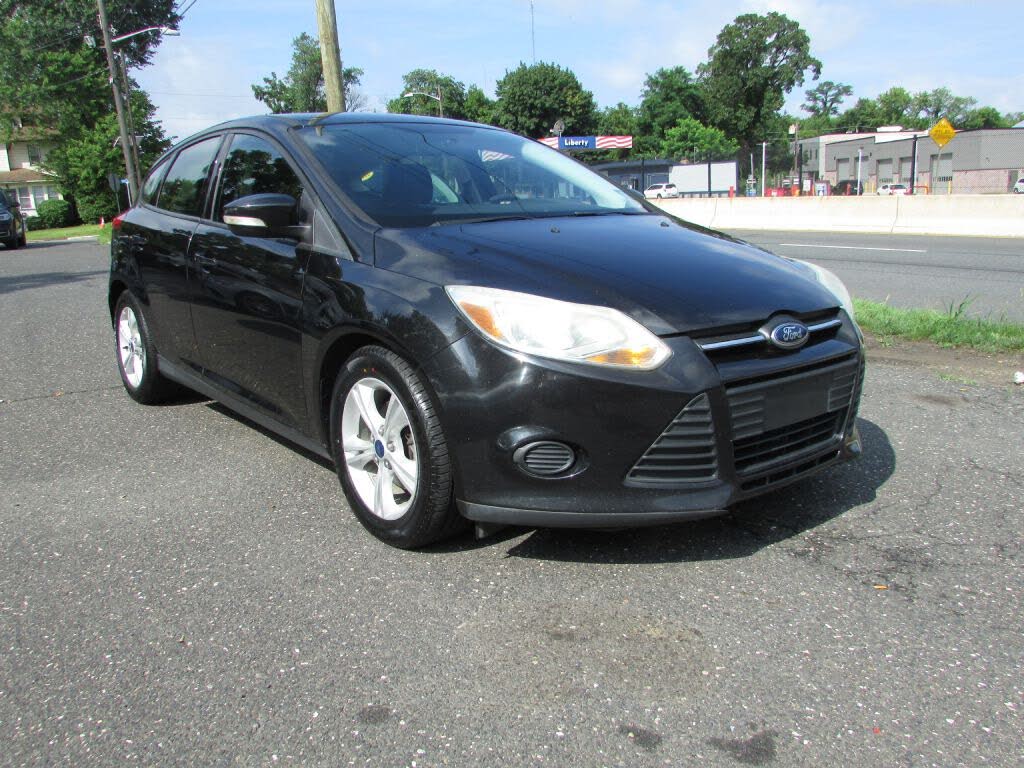 2014 Ford Focus SE Hatchback