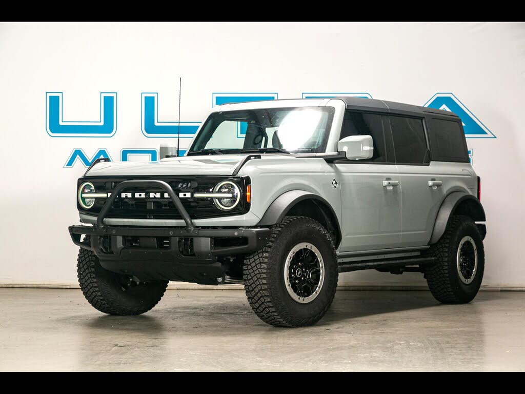 2022 Ford Bronco Outer Banks Advanced 4-Door 4WD