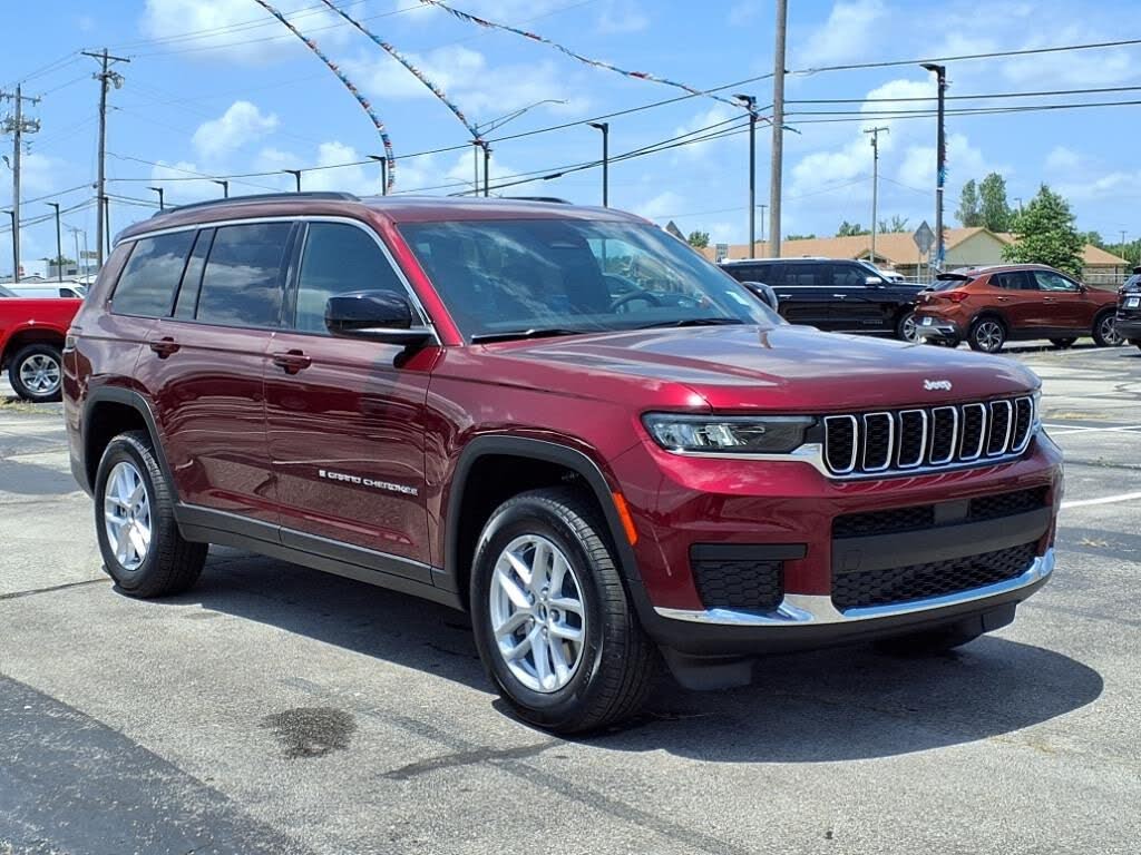 2025 Jeep Grand Cherokee L Laredo 4WD