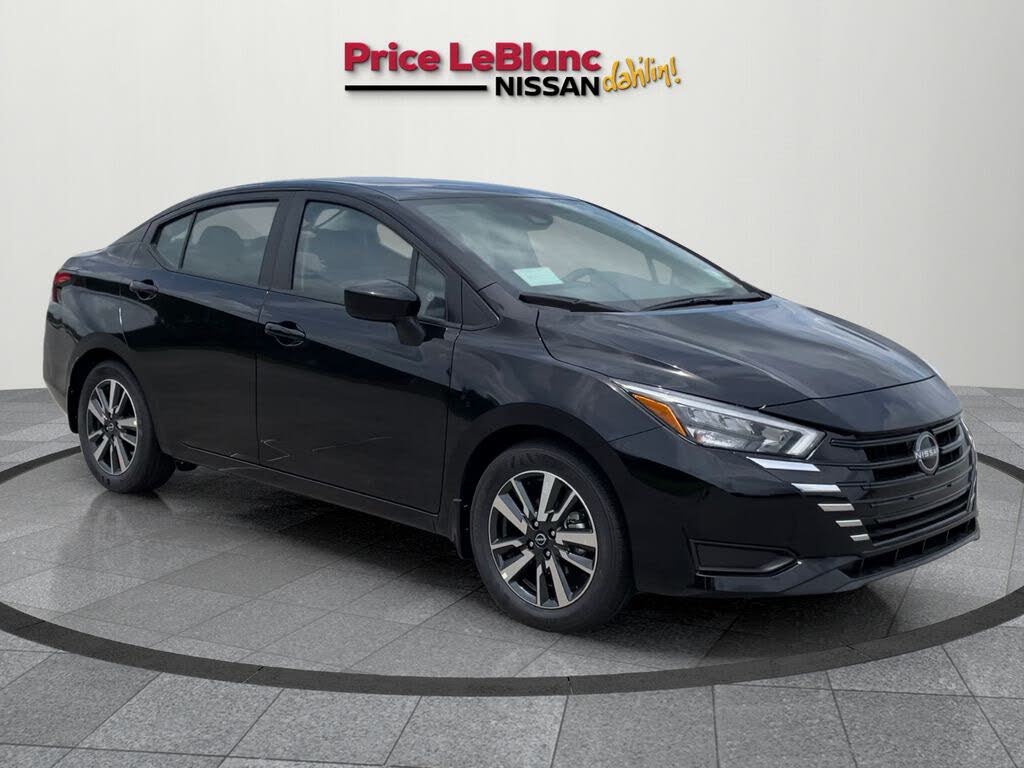 2025 Nissan Versa SV FWD