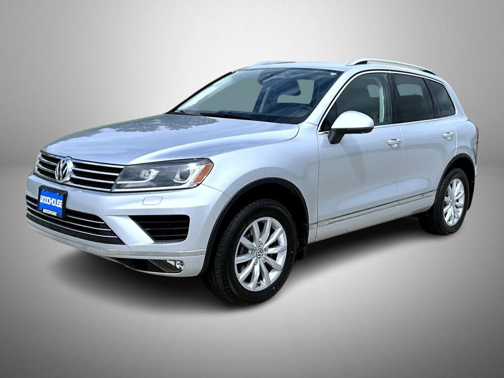 トゥアレグ　TOUAREG SILVER No Reserve: 2008 Volkswagen Touareg V8 for sale on BaT