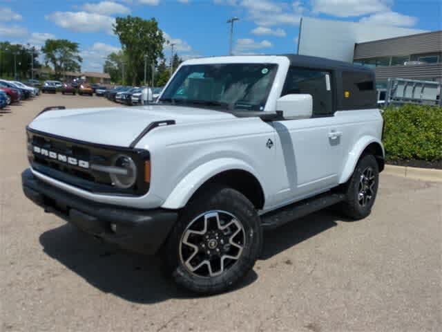 2023 Ford Bronco Outer Banks Advanced 2-Door 4WD