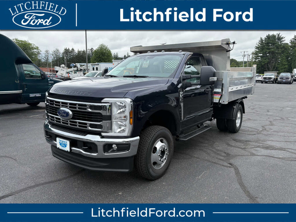 2025 Ford F-350 Super Duty Chassis XL Regular Cab DRW 4WD