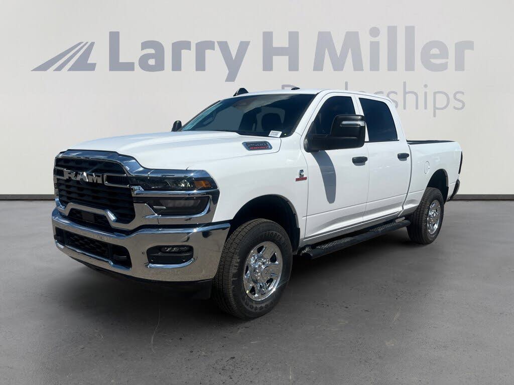 2025 RAM 2500 Tradesman Crew Cab 4WD