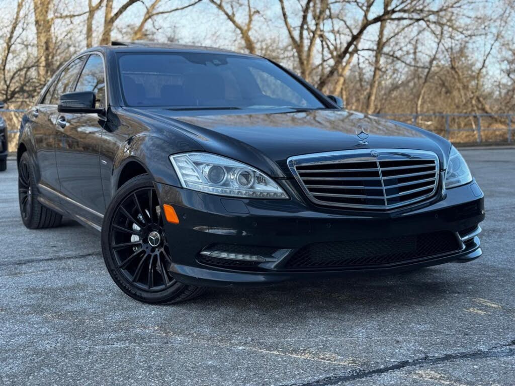 2012 Mercedes-Benz S-Class S 550 4MATIC SWB