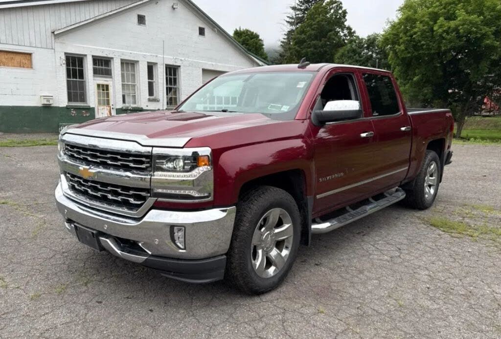 2017 Chevrolet Silverado 1500 LTZ Crew Cab 4WD