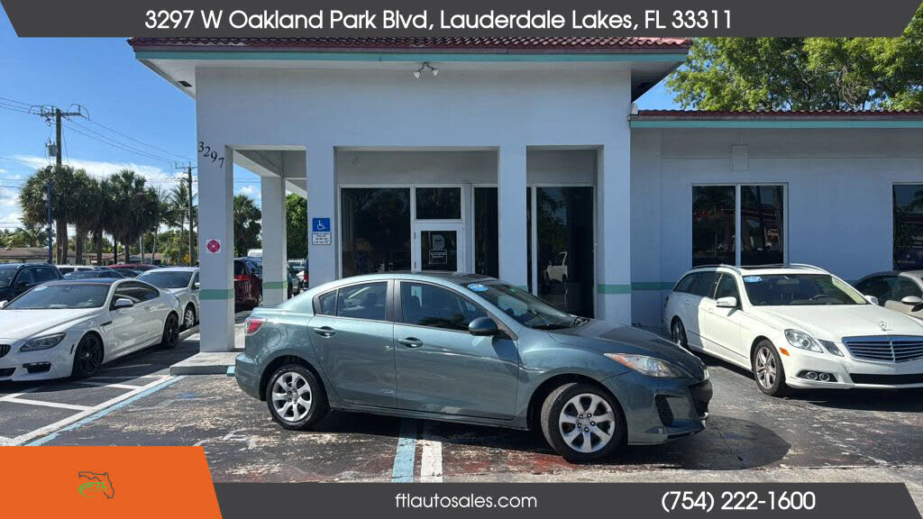 2013 Mazda MAZDA3 i Sport