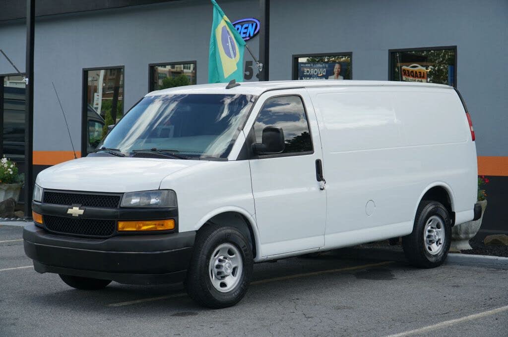 2018 Chevrolet Express Cargo 2500 RWD