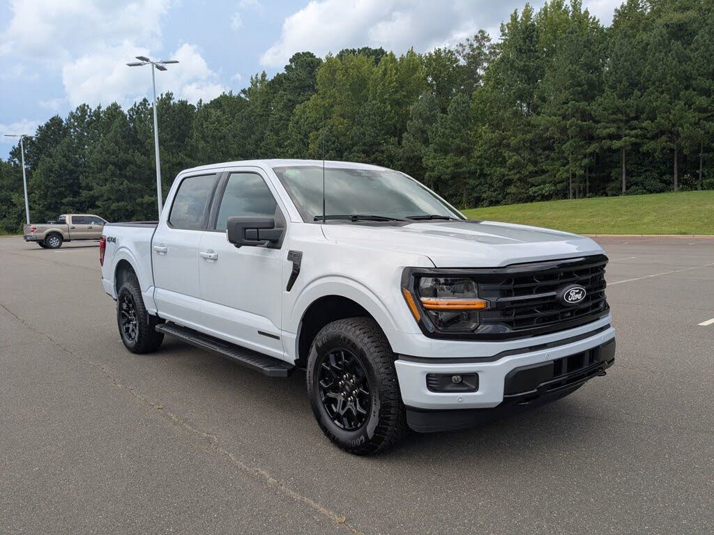 2025 Ford F-150 XLT SuperCrew 4WD