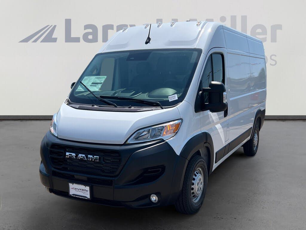 2025 RAM ProMaster 1500 Tradesman 136 High Roof Cargo Van FWD