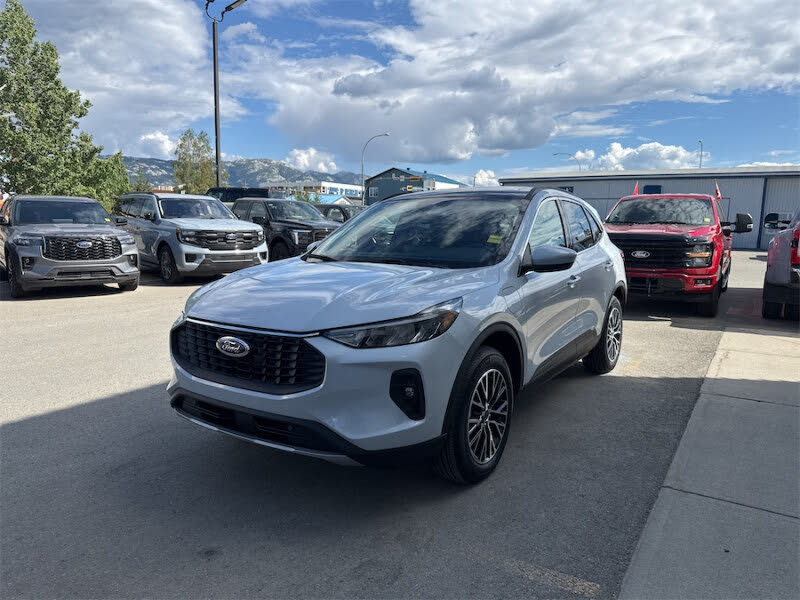 2025 Ford Escape Hybrid Plug-in FWD
