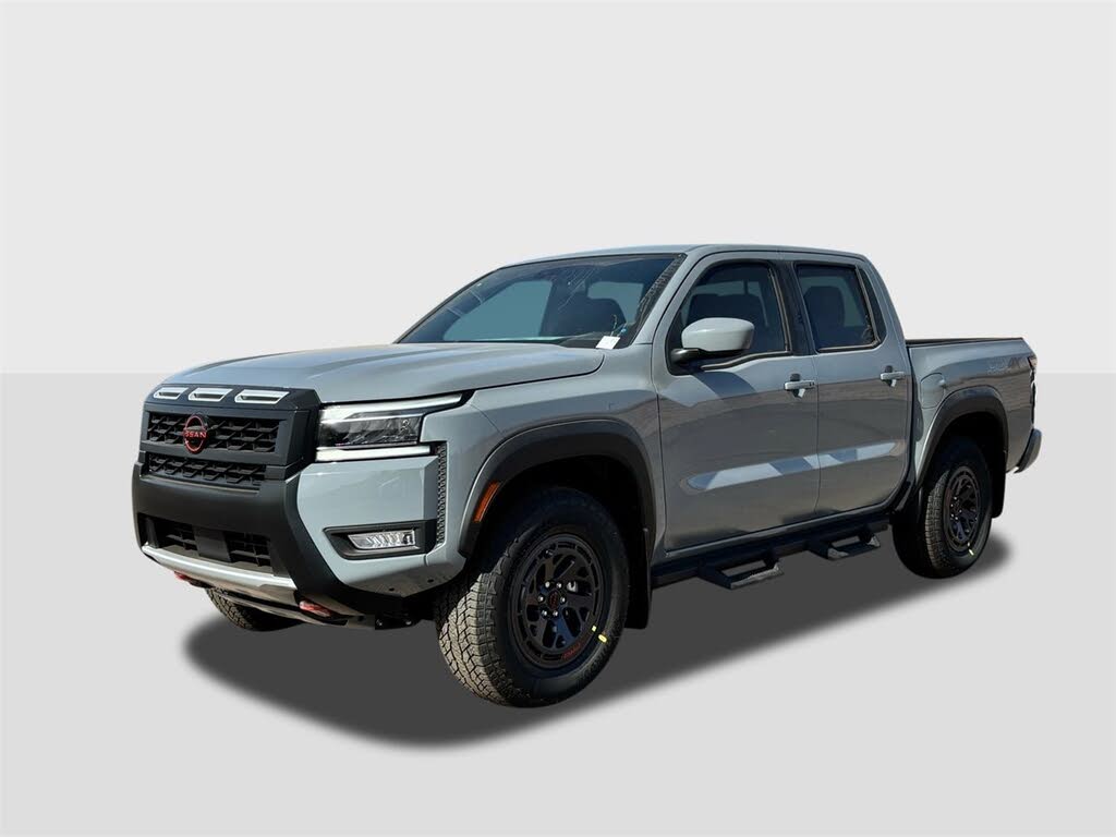 2025 Nissan Frontier PRO-4X Crew Cab 4WD