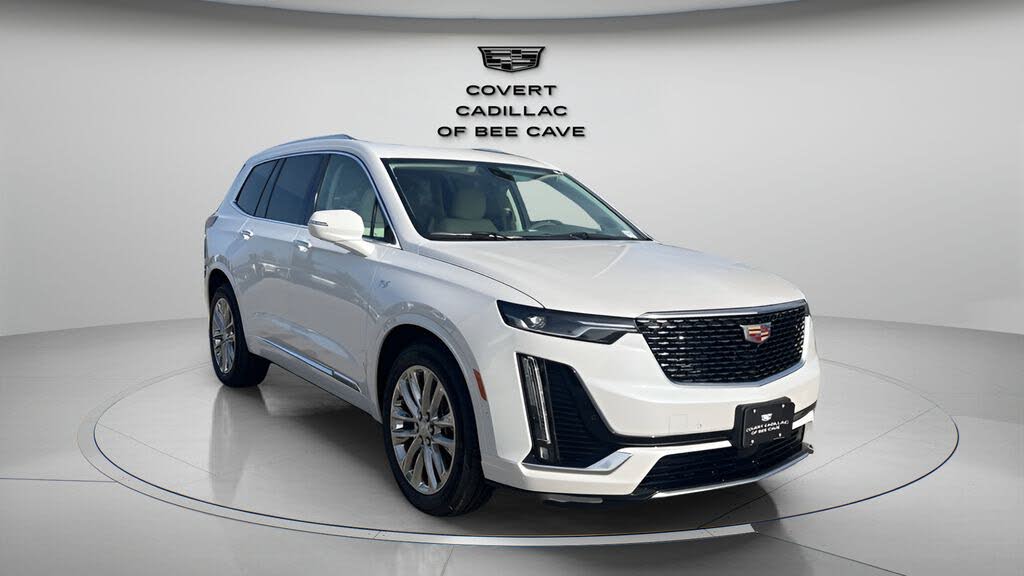 2025 Cadillac XT6 Premium Luxury FWD