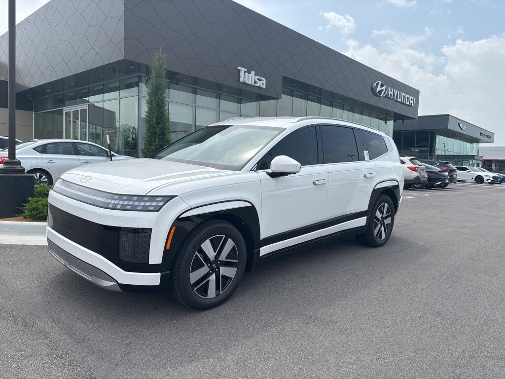 2026 Hyundai Ioniq 9 SEL AWD