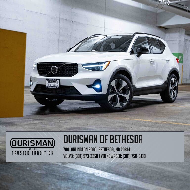 2026 Volvo XC40 B5 Plus AWD