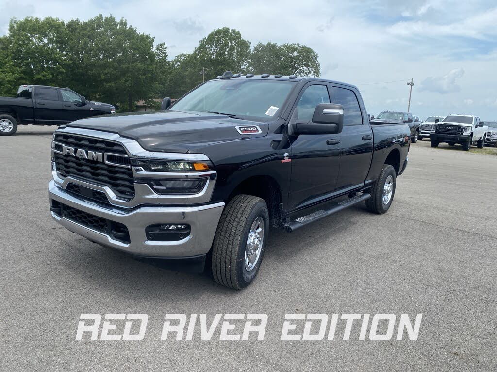 2025 RAM 2500 Tradesman Crew Cab 4WD
