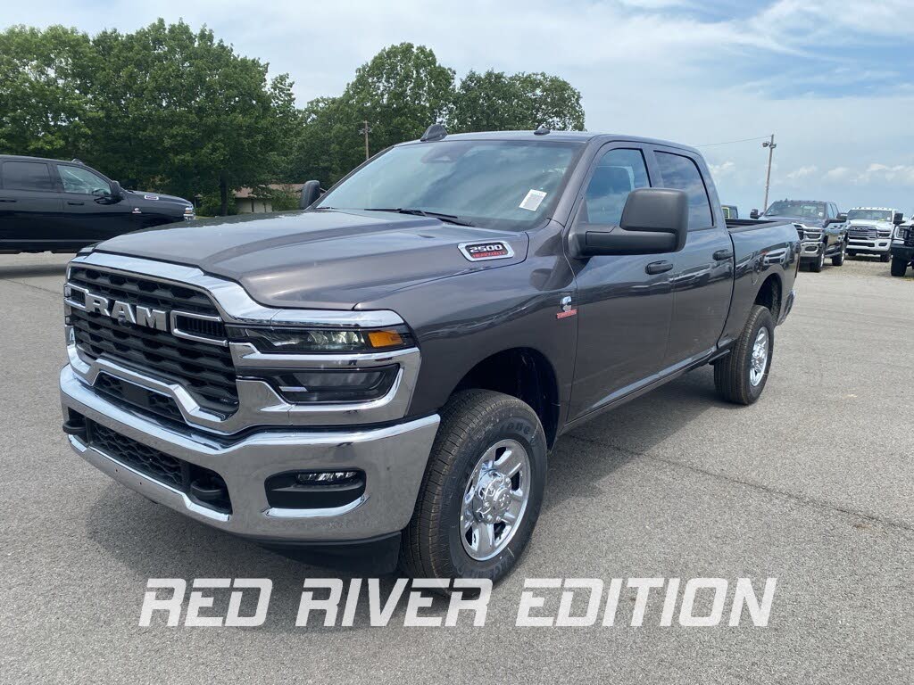 2025 RAM 2500 Tradesman Crew Cab 4WD