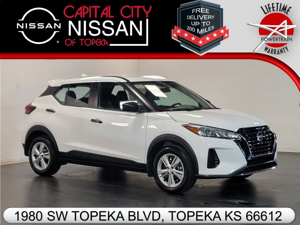 2025 Nissan Kicks Play S FWD