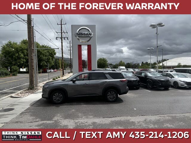 2024 Nissan Pathfinder SV 4WD