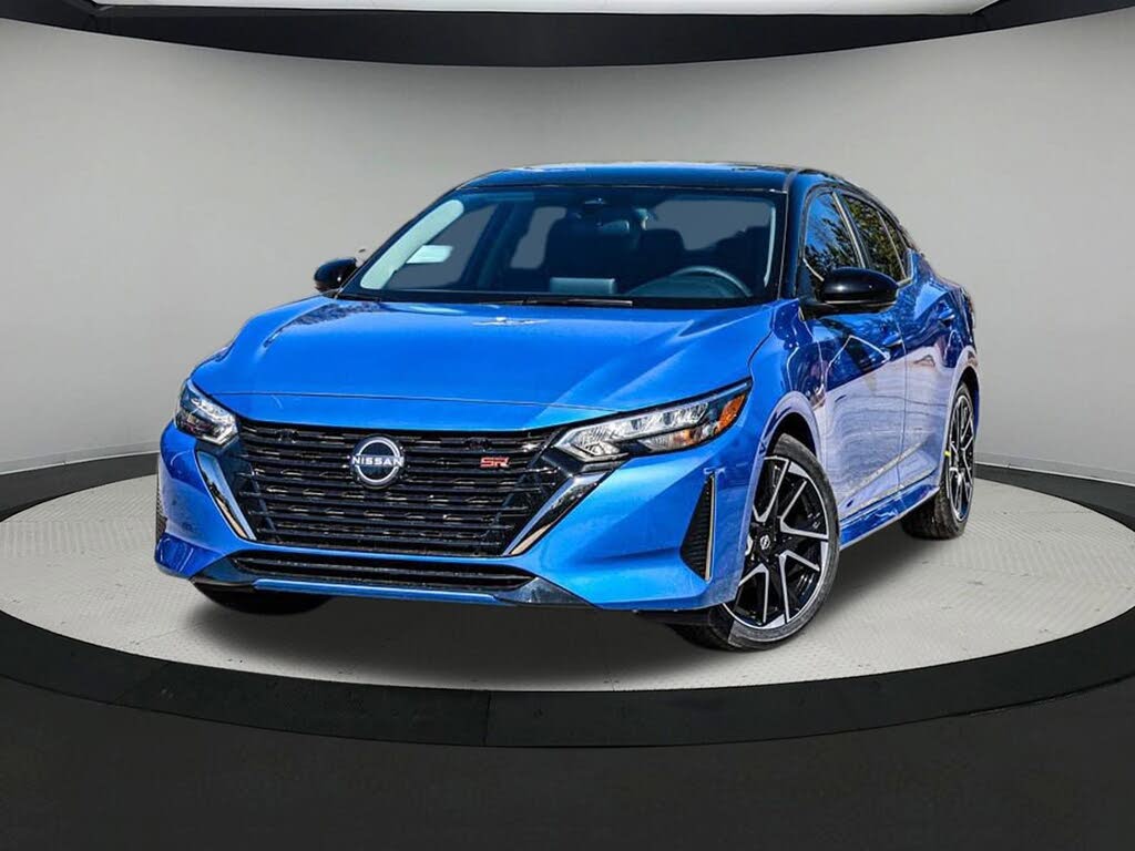2025 Nissan Sentra SR FWD