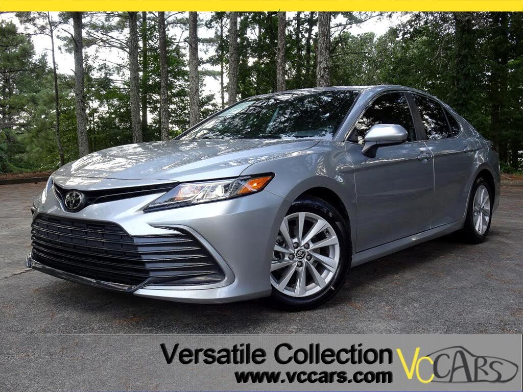 2021 Toyota Camry LE FWD