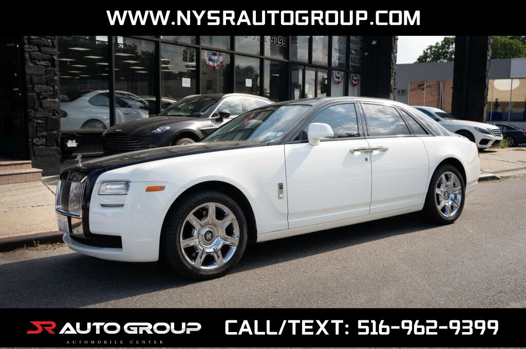 2012 Rolls-Royce Ghost Sedan